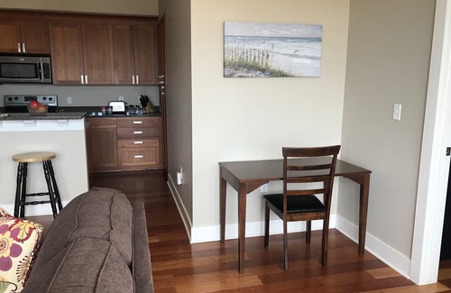 South Haven Condo | Eagle Street Retreat - Amazing Location - Walk to Restaurants, Shops & the Beach