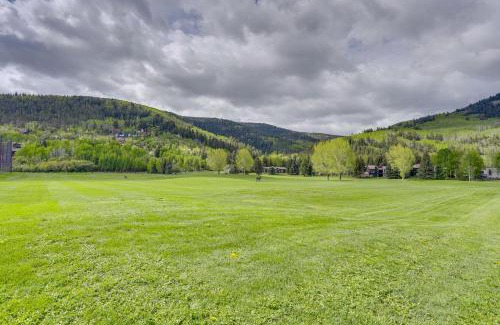 Eagle-Vail Apartment | Eagle-Vail Hideaway with Golf, Ski, and More!