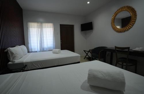 Downtown Apia Hotel | Eagle Wings Hotel & Restaurant