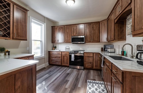 La Crosse House | Eagles Landing: A remodeled house with many modern updates!