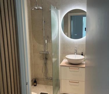 Hasthagen House | Eagles Nest, A Guest Suite by the lake