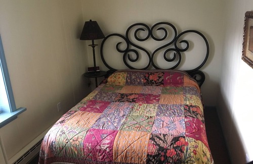 Beachwood-Bluffton House | Eagles Nest Carriage House In Bluffton on Mi Back Dune Lake
