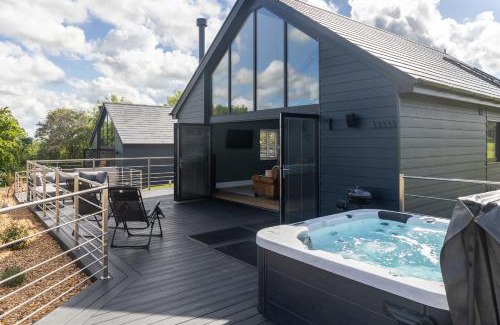 Pickering House | Eagles Peak