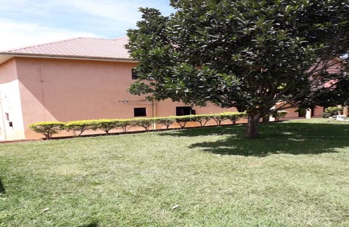 Kitala House | Eagles Residence - Safari Home