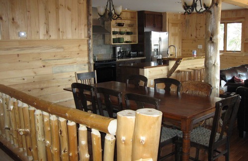Ludington Cabin | Eagles Wings Lodge