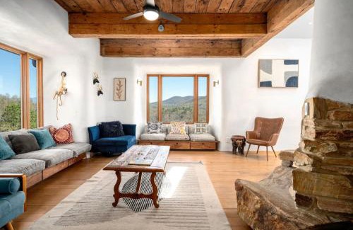 Bryson City House | EagleWatch Mountaintop Villa & Event Venue