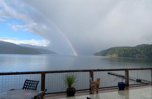 Earls Cove Bed & Breakfast | Earls Cove Orca View