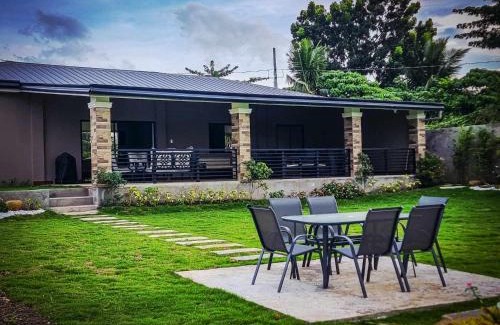 Pili Villa | Earls Villa