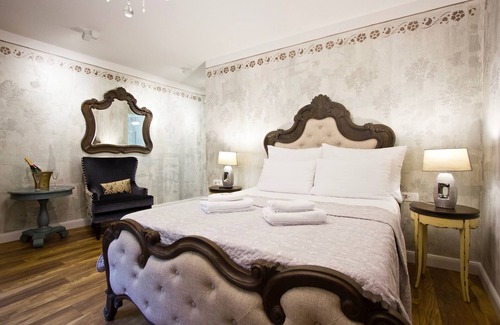 Old Town Hotel | Early Booking 25% off