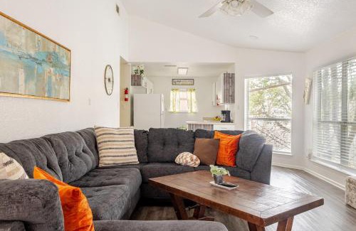 New Braunfels House | Earth Haus