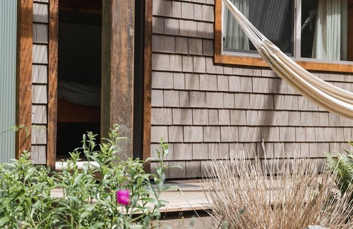 Savary Island Cabin | Earth suite 3 at the Savary Island Resort