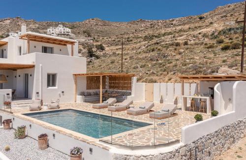 Naxos Town Villa | Eartha Horizon Villas Naxos