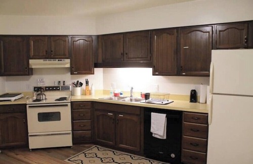 Turbotville House | Earthen Bungalow