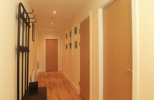 South Cliff Apartment | Easby Hall Apartment 6