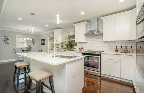 Belvedere Park House | East Atlanta Luxury Living on minutes fr downtown