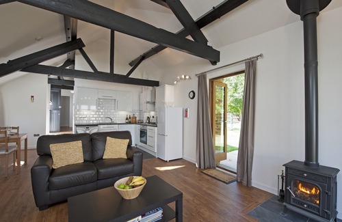 Wootton Bridge Cottage | East Barns - Fernhill Farm