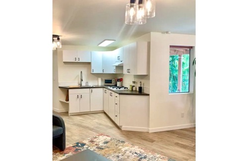 East Bay Drive House | East Bay drive hidden gem