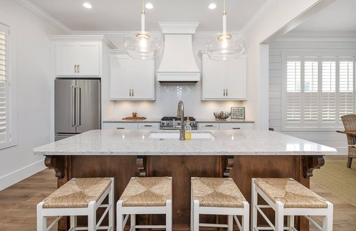 East Beach House | East Beach Paradise! Private pool!