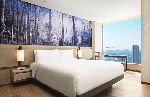 Middle Chaoyang Hotel | EAST Beijing