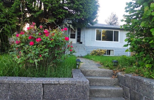 Burnaby RV Rental | East Burnaby Tent Site: Near Transit & Hwy with Wi-Fi, Laundry, Deck & More