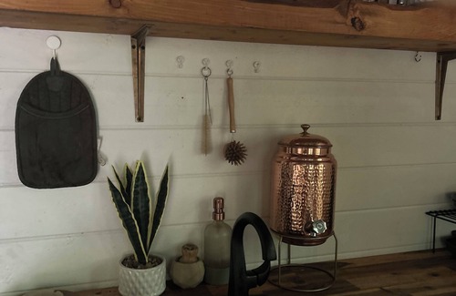 Killaloe Cabin | East Cabin Hidden Off-Grid Getaway in Ontario