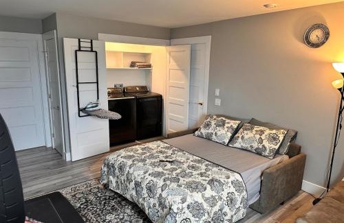 Halifax County House | East Coast Cozy By Wastis - Free Parking