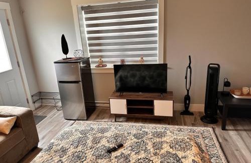 Halifax County House | East Coast Cozy By Wastis - Free Parking
