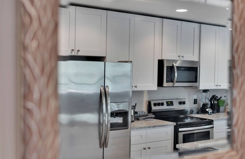 Marietta House | East Cobb Retreat + Parking & Front Porch