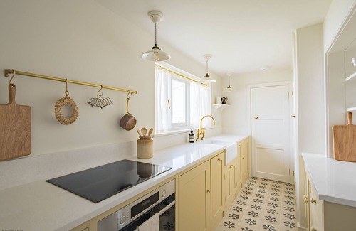 Dungeness Cottage | East Cottage by Bloom Stays - charming cottage in Dungeness