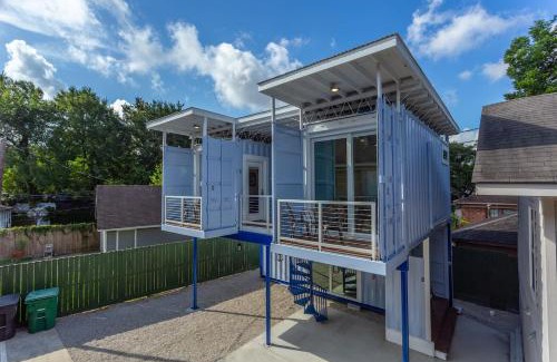 Greater East End Apartment | East Downtown Micro-luxe Container Living Pod #9