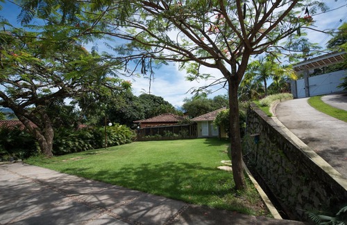 Ponta Leste House | East end. Spectacular seafront house with 7 bedrooms, private beach.