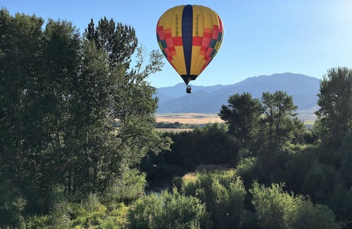 Bozeman Apartment | East Gallatin River property with gorgeous mountain views