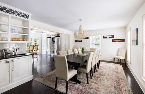 East Hampton North House | East Hampton Luxury: Heated Pool, Hot Tub and Expansive Yard with 6 Bedrooms