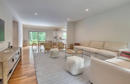 East Hampton North House | East Hampton NEW home with Pool: 5 minutes from town and beaches. Kid friendly