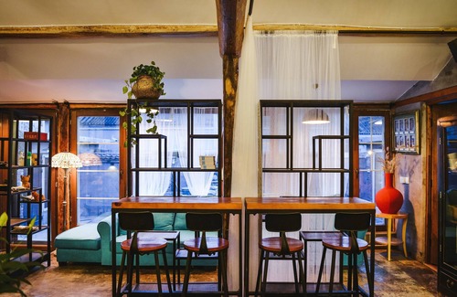 Huairou House | East Inn