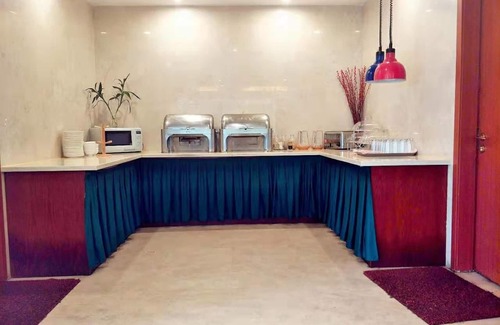 Downtown Hangzhou Apartment | East King Business Hotel Hangzhou