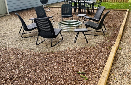 Paw Paw Lake House | East Lakeview Place Paw Paw Lake