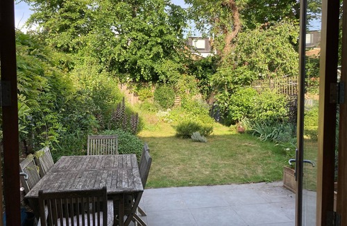 Hackney House | East London Elegance, by Veeve