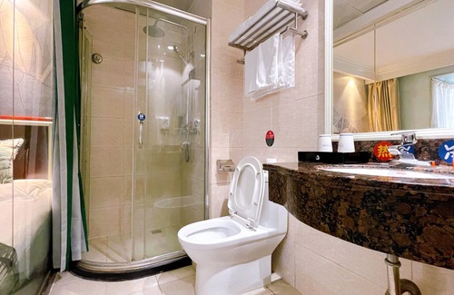 Huishan District Hotel | East Maples Inn Wanda