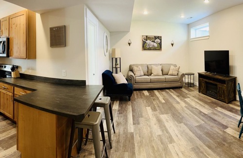 East Missoula House | East Mo Bungalow: Close to Downtown, University, Avail. Aug. 1st!