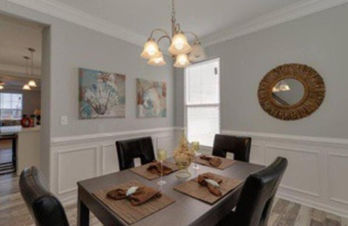 Cottage Line House | East Norfolk Ocean View House