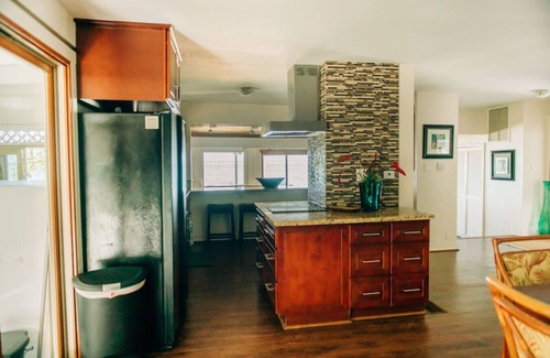 Punaluu House | East Oahu Oceanfront Estate