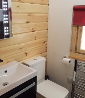 Sturton By Stow Ski Chalet | East Pool Cabin