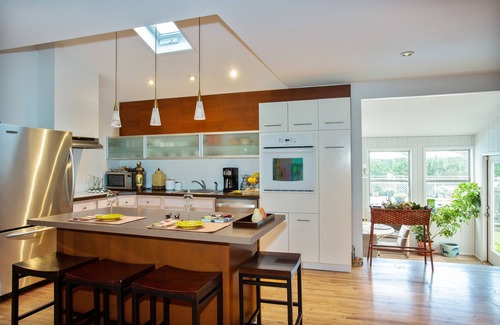 East Quogue House | East Quogue Designer Home Pool in Beautiful Hamptons