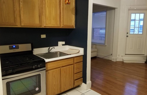 Yankee Hill Bed & Breakfast | East Side 1BR w/Parking