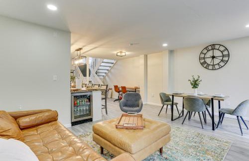 East Stroudsburg House | East Stroudsburg Townhouse Less Than 1 Mi to Ski Area!