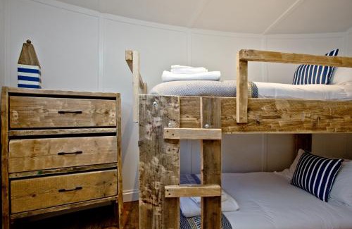 Kilkhampton House | East Thorne Glamping