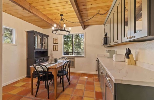 Mi-Wuk Village House | East Tree Cabin Summa
