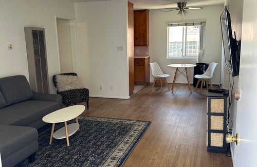 East Village Condo | East Village Arts 1-bedroom condo with AC and WiFi in beautiful Long Beach.