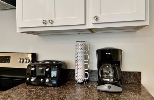 East York Apartment | East York Pet Friendly Apartment 5 Miles To Fairgrounds